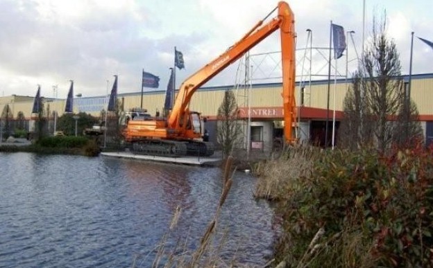 長臂挖掘機(jī)廠家、挖機(jī)加長臂廠家、定制挖掘機(jī)加長臂