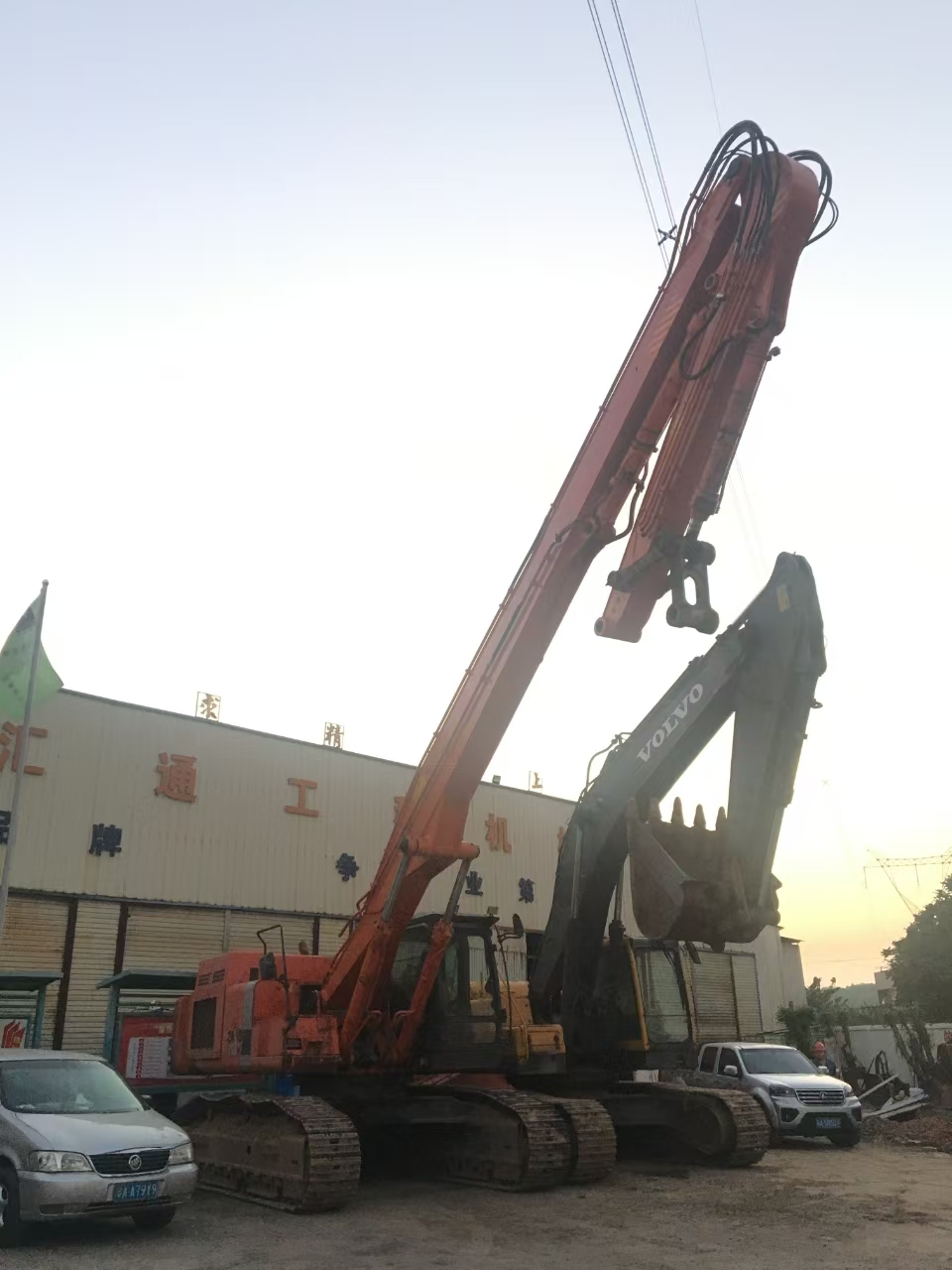 挖掘機(jī)打樁臂、打樁臂、打樁錘、挖掘機(jī)打樁臂廠家