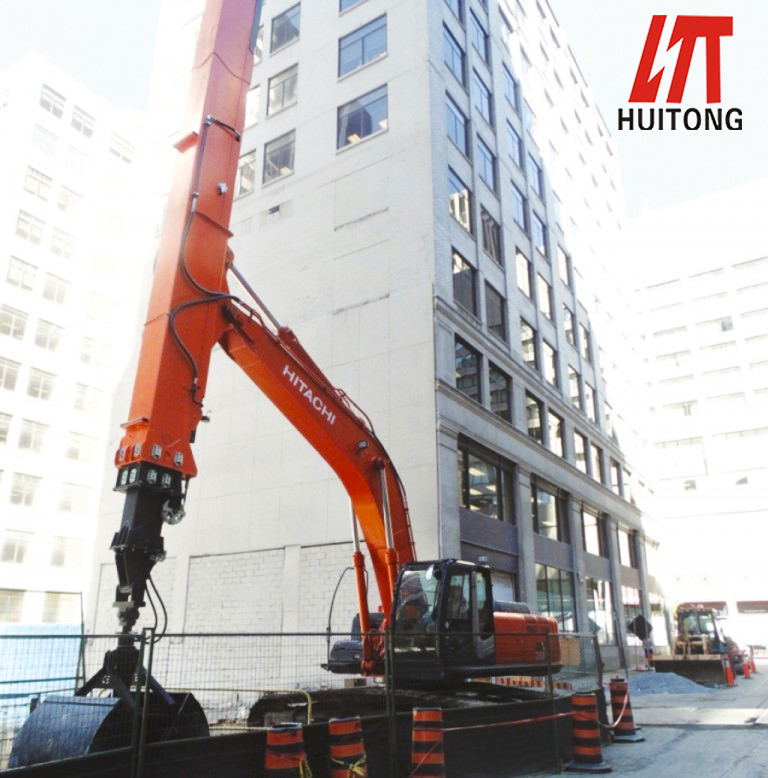 挖掘機伸縮臂：輪滑式與嵌入式的差異化對決