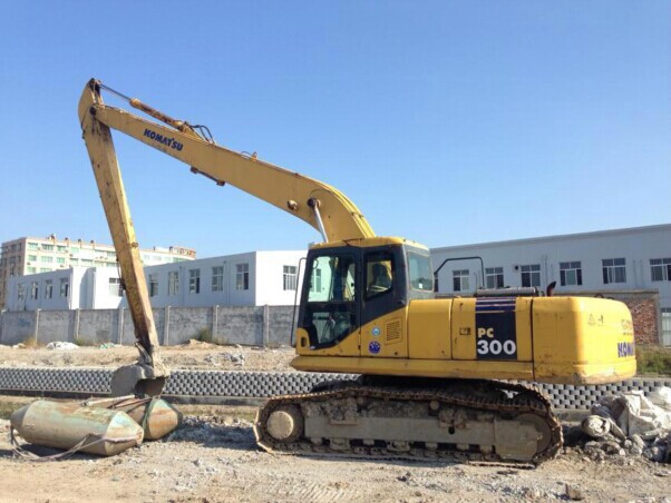 挖掘機加長臂廠家