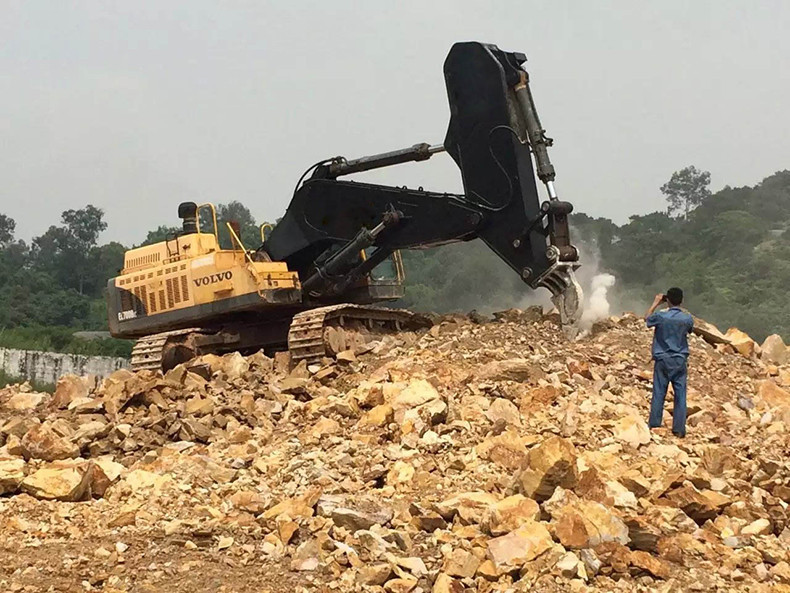 挖掘機巖石臂廠家 挖掘機巖石臂廠家