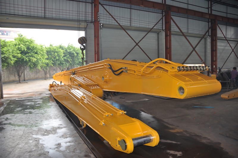 挖掘機拆樓臂 挖掘機拆樓臂