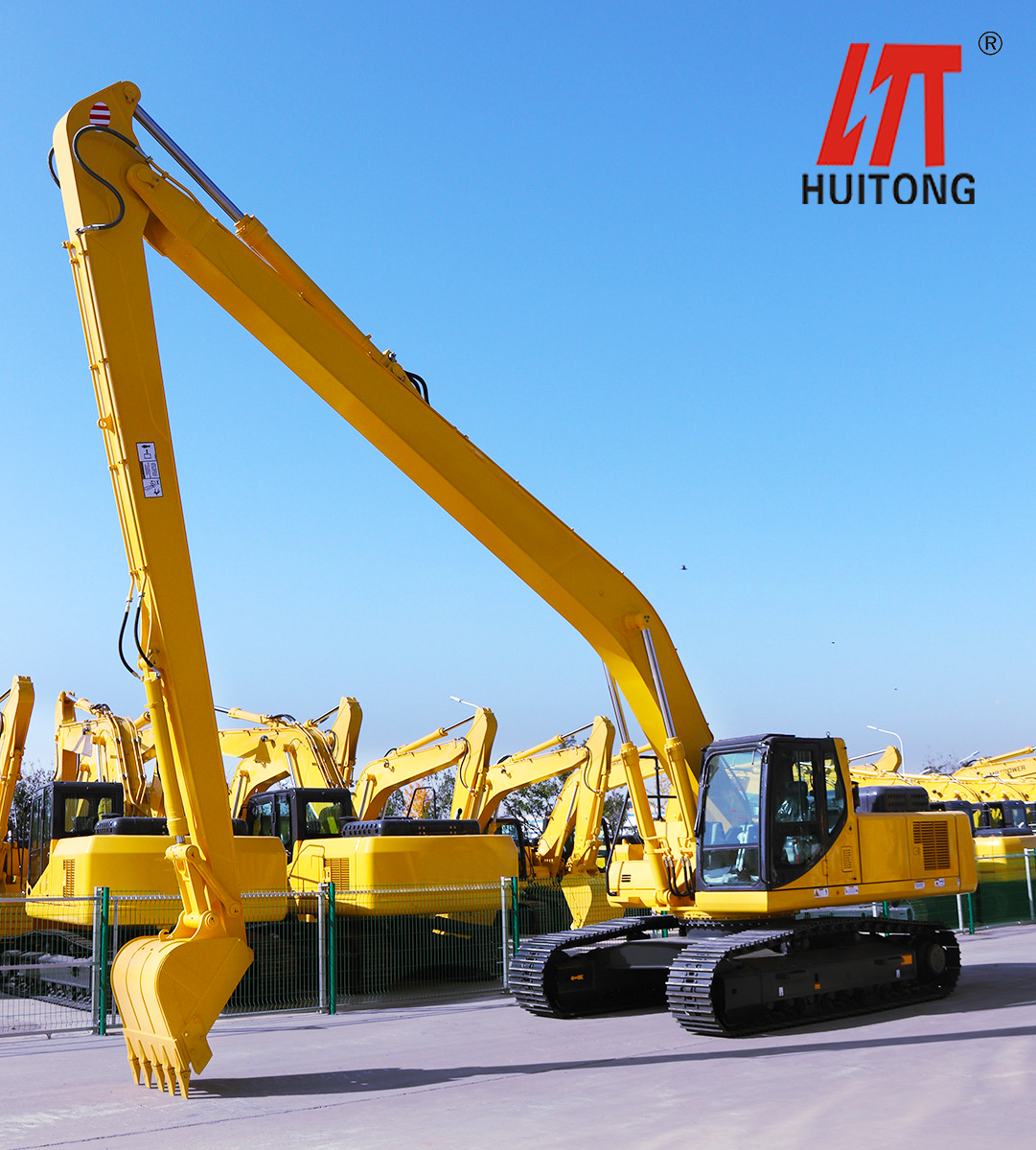 挖掘機(jī)加長臂.jpg